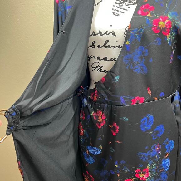 I.N.C. International Concepts Women Printed Surplice V-Neck Long-Sleeve Dress M - Picture 6 of 11